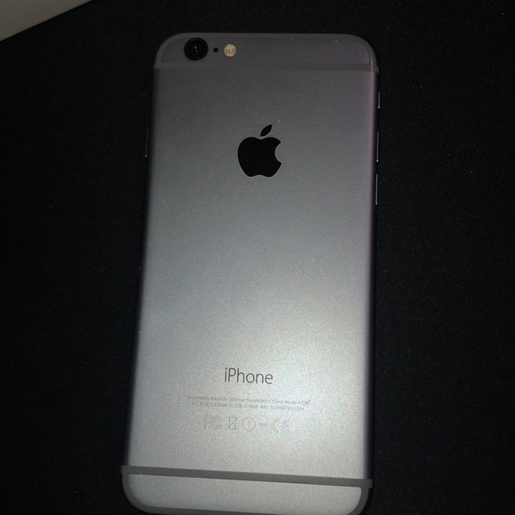 iPhone 6 - Picture 3 of 6